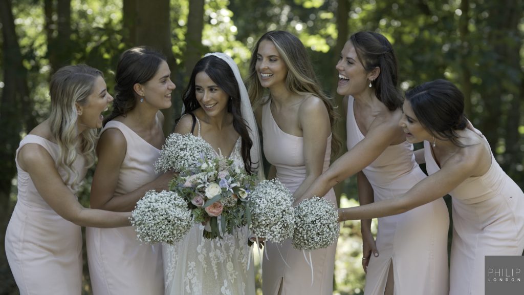 Bridesmaids wedding photos